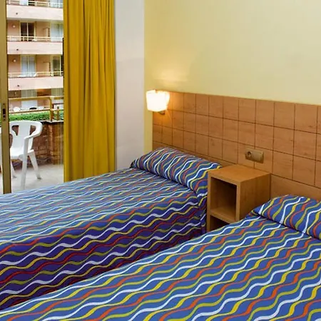 Voramar 3*