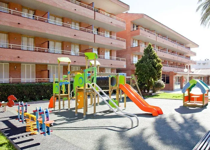 沃拉马尔坎布里尔斯公寓 度假村 坎布里尔斯