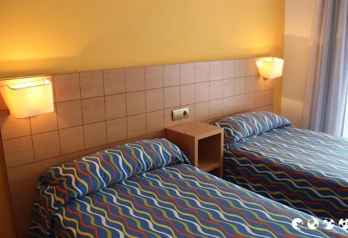 Üdülőközpont Voramar 3*