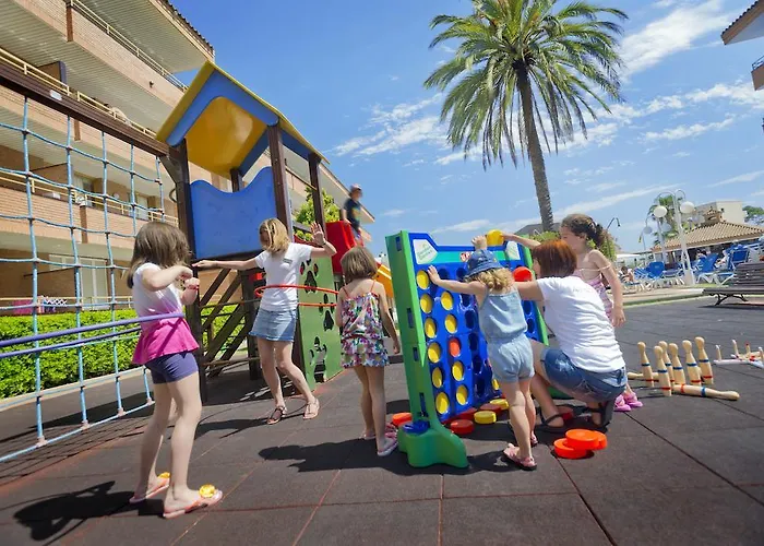 Üdülőközpont Voramar 3*