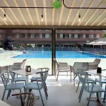 Voramar Rezort 3*
