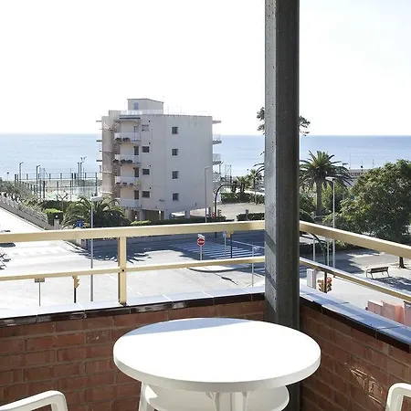 Voramar 3*